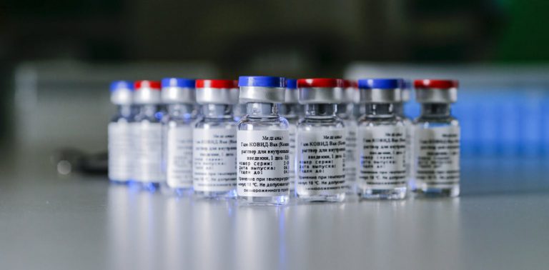 Ministerio de Salud niega vencimiento de millones de vacunas Sputnik V