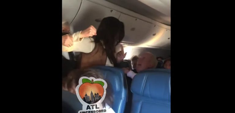 Pelea en el vuelo de Delta de Tampa a Atlanta termina con m??ltiples lesiones, dice la polic??a