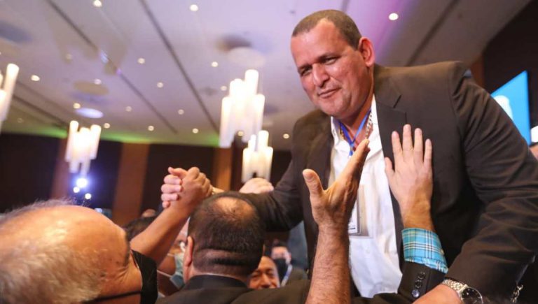 Alcalde de El J??caro, El Progreso, es electo presidente de la ANAM, sin votaci??n, por falta de otra planilla