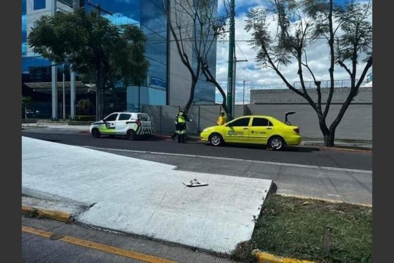La historia detr??s del cepo colocado a veh??culo municipal de Santa Catarina Pinula