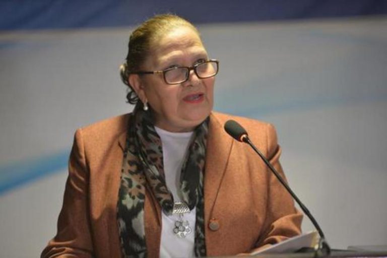 Este es el CV que Consuelo Porras present?? para ser Fiscal General
