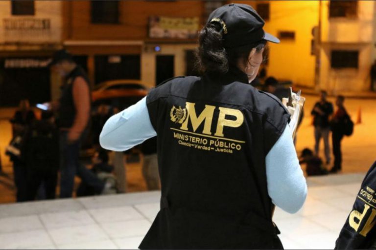 Exanalista del MP acepta haber filtrado informaci??n a estructura criminal